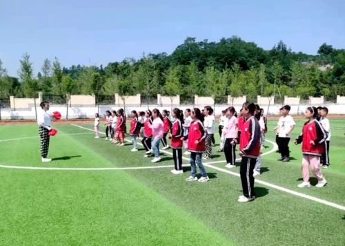 志愿服務鄉村行，三門峽市教育局助力鄉村旅游發展